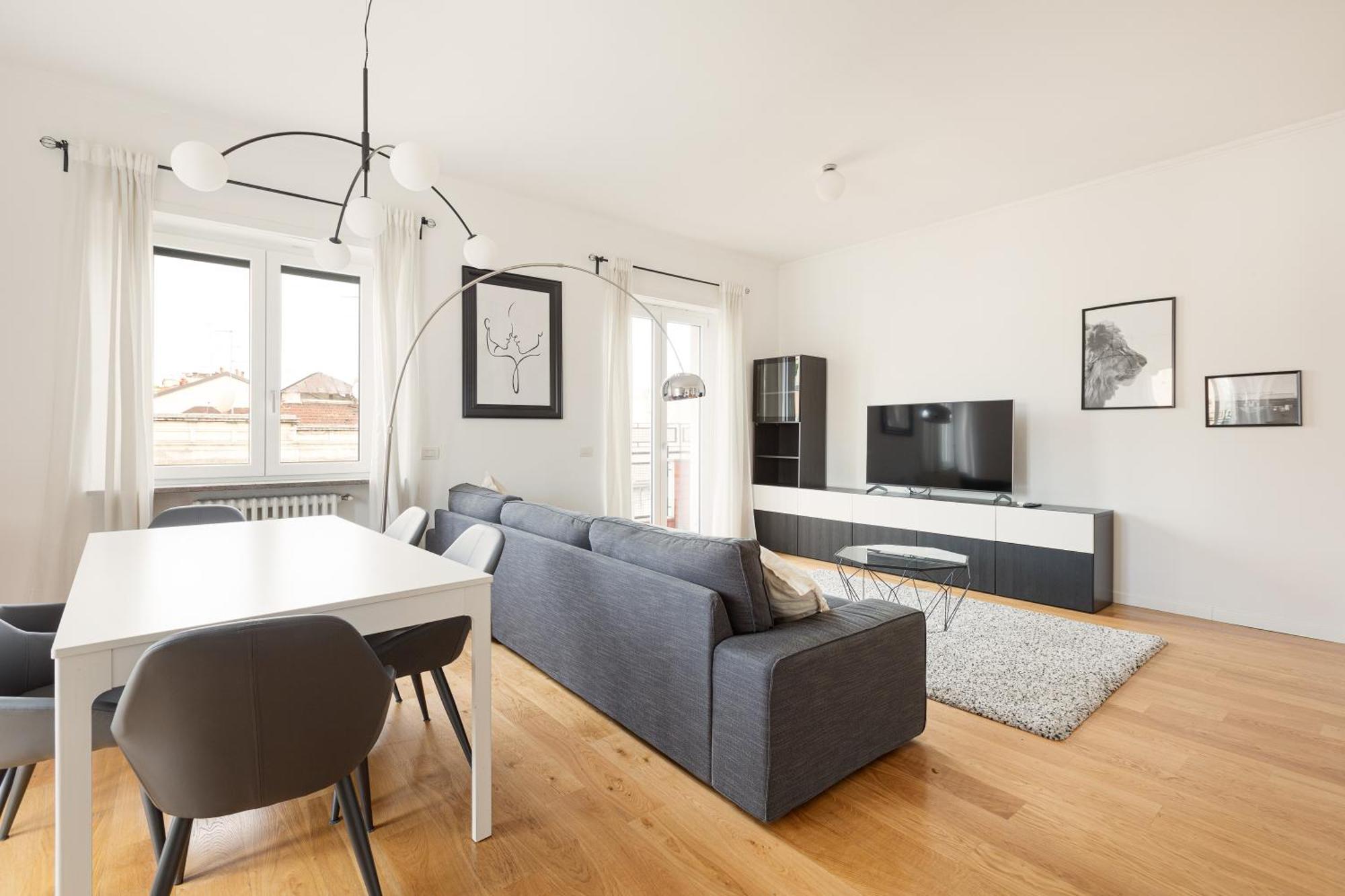 Apartment Bright Milan